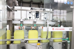Machine automatique <span class=keywords><strong>de</strong></span> pesage, remplissage et bouchage <span class=keywords><strong>de</strong></span> bidons HDPE <span class=keywords><strong>de</strong></span> <span class=keywords><strong>20</strong></span> L pour huile <span class=keywords><strong>de</strong></span> cuisson, ligne <span class=keywords><strong>de</strong></span> remplissage <span class=keywords><strong>de</strong></span> fûts chimiques <span class=keywords><strong>de</strong></span> <span class=keywords><strong>20</strong></span> <span class=keywords><strong>litres</strong></span> - Product Image 2