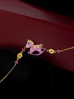 Lerca 18K Gold Edelstein-Sternzeichen-Pony-Armband, Diamant / Rosa Saphir / Blauer Saphir Pferde-Anhänger, Glücksbringer Feiner Schmuck