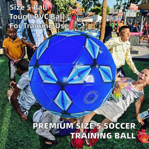 Ballon de football taille 5 en cuir PVC de qualité supérieure, idéal pour l'entraînement, fabriqué en Chine, en matériau PVC – Vente en gros à chaud - Product Image 2
