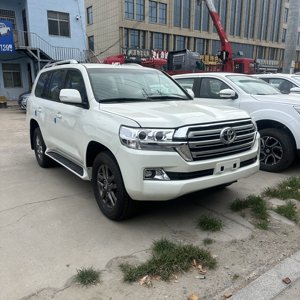 Land Cruiser GXR V6 Usato, SUV Fuoristrada, 7 <span class=keywords><strong>Posti</strong></span> con Abitacolo Spazioso, Robusto e Durevole, Ideale per Guida su Lunghe Distanze - Product Image 1