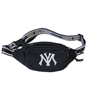 Borsa a tracolla coreana alla moda per ragazzi, borsa a tracolla versatile casual per bambini con stampa di lettere, zainetto piccolo in nylon per ragazze - Product Image 6