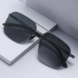 Lunettes de soleil polarisées carrées personnalisées pour hommes, UV400, double pont en métal, verres TAC, couleur noire, KS 3822 - Product Image 1