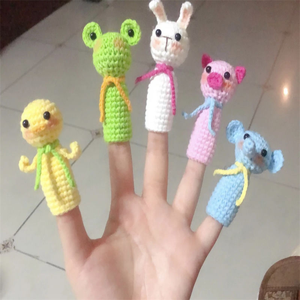 Títeres de Dedo Hechos a Mano 100% Crochet, Estilo Animal Personalizado, Amigurumi - Product Image 2