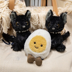 Llavero de peluche negro adorable al por mayor, colgante de animal de peluche suave para bolso, regalo OEM - Product Image 3
