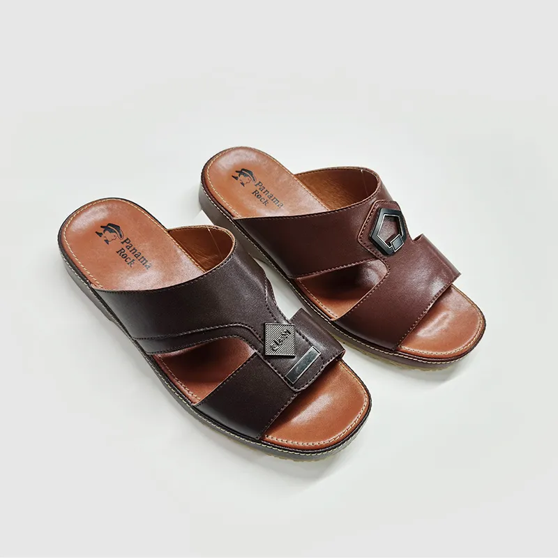 2024 Comfortable Wholesale Arab Breathable Flat Flip Flop Men Dubai Outdoor Sandals
