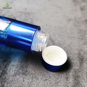 Botellas de Vidrio para Vodka Jingna al por Mayor con Tapas de Corcho, Reciclables, Transparentes, Azules, Redondas, para <span class=keywords><strong>Tequila</strong></span> y Brandy - Product Image 6