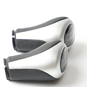 Pomo de palanca de cambios de cuero ergonómico de 5 y 6 velocidades para BMW Serie 3 F30 F31 F32 F33 F34 F35 F36 2011 2016 - Product Image 2