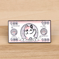 Pin de esmalte suave de metal con diseño de gato y pingüino Kawaii, insignias para mochilas y ropa, broches con diseño de billete para regalo