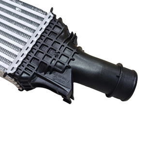 8K0145805P อินเตอร์คูลเลอร์หม้อน้ำเครื่องยนต์สำหรับ Audi A4 A5 Q7 Q5 A6 - Product Image 6