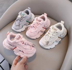 Chaussures d'été respirantes en maille et cuir pour enfants, baskets décontractées souples pour bébés, idéales pour l'école et les loisirs - Product Image 1