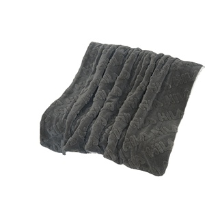 Couverture Sherpa pour l'hiver, chaude et douce, 3D Jacquard épais Shaggy polaire couverture en peluche pour canapé, gris foncé - Product Image 1