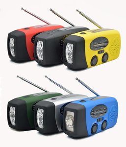 Dynamo Emergency Solar Portable Radio Mini AM FM with Flashlight Hand Crank Emergency <strong>Device</strong> - Product Image 2