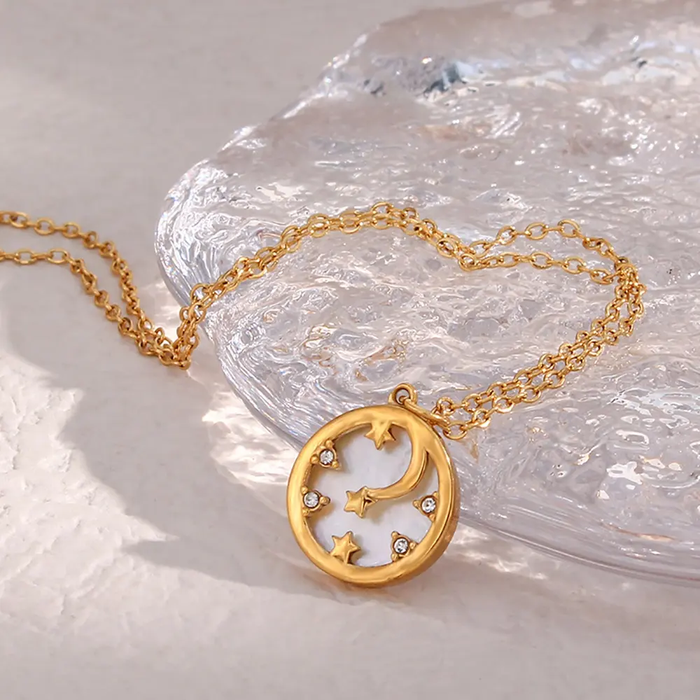 New Design Dainty White Shell Moon & Star Zircon Necklace 18K Gold Plated Stainless Steel Coin Necklace