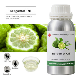 Olio Essenziale di Bergamotto 100% Puro e Naturale all'Ingrosso per Idratazione della Pelle, Aromaterapia, Diffusori, Candele e Produzione di Saponi - Product Image 1