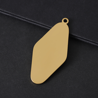 Ywyougang Pendentif en acier inoxydable personnalisable en forme de losange, imprimé au laser, design 3D double face, couleur personnalisée, porte-clés en métal