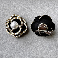 Bros Mutiara Camellia untuk Pakaian Wanita, Gaya Retro, Aroma Harum, Bros Bunga Kain Tiga Dimensi, Berlapis