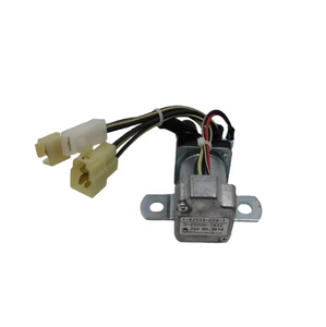 รีเลย์สตาร์ท24โวลต์ B240700000382 182553-0391 1-82553039-1สำหรับรถขุดอีซูซุ4HK1เครื่องยนต์4JJ1 - Product Image 1