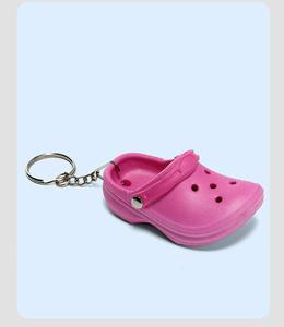 Groothandel Mooie 3d Mini Eva Plastic Sleutelhanger Schuimgat Sandaal Slipper Strandschoen Sleutelhanger Decoratie Pvc Rubber Sleutelhanger - Product Image 6
