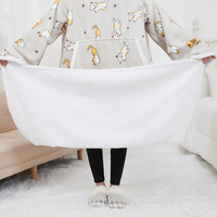 Couverture Polaire Douce et Confortable avec Manches Intégrées, Plaid Moelleux pour l'Hiver, Idéale pour Canapé et Télévision