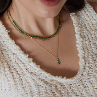 Collier superposé J&D Designer en acier inoxydable avec aventurine verte et malachite, bijou élégant et tendance en pierre naturelle dégradée