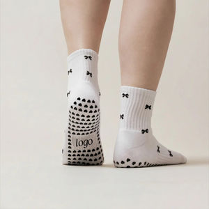 Chaussettes de yoga et de Pilates antidérapantes professionnelles de haute qualité, grandes marques, chaussettes pour femmes antidérapantes, chaussettes en coton à volants avec grip - Product Image 5