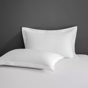 Vente en gros sur mesure <span class=keywords><strong>Taie</strong></span> d'<span class=keywords><strong>oreiller</strong></span> <span class=keywords><strong>imperméable</strong></span> blanche pour hôtel Protège-<span class=keywords><strong>oreiller</strong></span> blanc pour chambre d'hôtel - Product Image 1