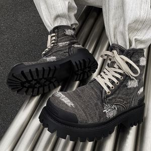 Bottes en jean déchirées tendance, bottines vintage délavées, respirantes, pour hommes et femmes, parfaites pour les tenues de travail estivales - Product Image 4