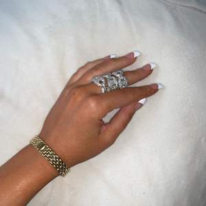 Micro Pave CZ Hip Hop <span class=keywords><strong>Rock</strong></span> <span class=keywords><strong>Punk</strong></span> gioielli da donna con dita ghiacciati Bling Band di fidanzamento anello del muso di maiale simbolo religioso cristiano - Product Image 4