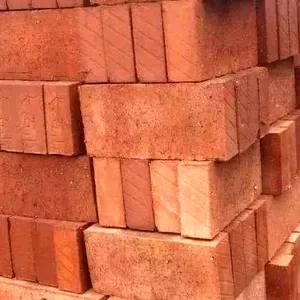 Plaques de brique en argile rouge d'occasion, style ancien, pour la construction des murs