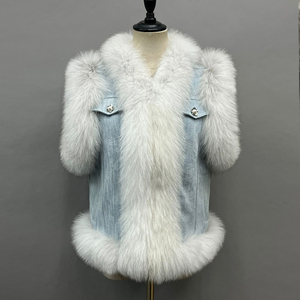 <span class=keywords><strong>Gilet</strong></span> en fourrure de renard véritable <span class=keywords><strong>bleu</strong></span> <span class=keywords><strong>clair</strong></span> pour femmes Design personnalisé - Product Image 4