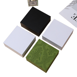 Tại Chỗ Bán buôn Net Đỏ mù hộp rắn màu đen trắng vòng cổ vòng tay hộp đồ trang sức bông tai Nhẫn 9935 Yiwu Chiết Giang hộp - Product Image 1