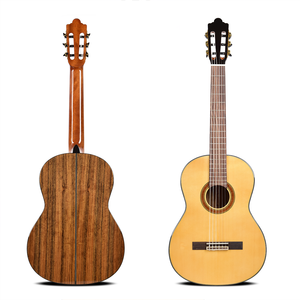 <span class=keywords><strong>Chitarra</strong></span> <span class=keywords><strong>Classica</strong></span> Artigianale Marca Oriental Cherry di Alta Qualità con 6 <span class=keywords><strong>Corde</strong></span> in <span class=keywords><strong>Nylon</strong></span> e Top Solido - Product Image 1