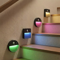 Veilleuse d'escalier LED rechargeable RVB Capteur de mouvement à commande tactile réglable Batterie 750mAh Lumière d'escalier moderne pour maison intelligente USB