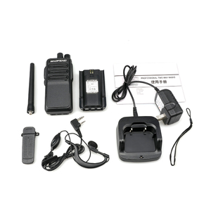 Radio Portatile Professionale BF-1904, Walkie Talkie 10W UHF 400-520MHz, Comunicazione a Lunga Distanza Bidirezionale, Batteria 3800mAh - Product Image 3
