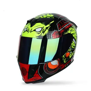 Hot Sale Neuankömmling coole Formen LED Helm Motorrad Reiten LED Helm Licht