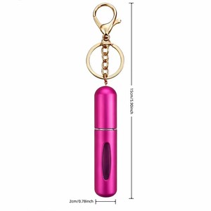 Llavero <span class=keywords><strong>de</strong></span> lujo sencillo con botella <span class=keywords><strong>de</strong></span> perfume, colgante <span class=keywords><strong>de</strong></span> peluche portátil para bolso, bonito decantador <span class=keywords><strong>de</strong></span> perfume <span class=keywords><strong>de</strong></span> 5ml con llavero - Product Image 3