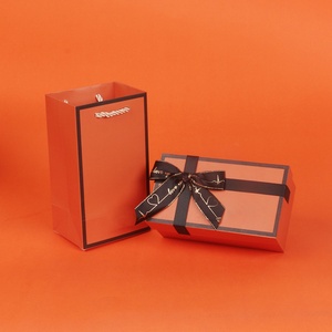 Make-up Clothes & Accessories <b>Pink</b> Ribbon Rose Gold logo <b>pink</b> Foldable <b>Gift</b> <b>Box</b> - Product Image 3