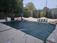 Couverture de piscine en maille PP verte, robuste et durable, sur mesure, pour piscine creusée, protection de piscine, livraison directe d'usine