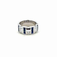 Bague demi-éternité DiamondX personnalisée en or blanc 18 carats avec saphir taille princesse et diamant de laboratoire pour homme, prix d'usine