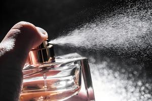 <span class=keywords><strong>Perfume</strong></span> <span class=keywords><strong>Eros</strong></span> de Lujo para Hombre, Aroma Amaderado Masculino, Regalo Ideal para Él, Fragancia para Uso Diario en la Oficina y Citas, EDT, 100 ml - Product Image 3