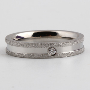 Rose Gold Diamond Ring 4mm <b>Brushed</b> Stainless Steel <b>Round</b> Brilliant Cut Women's Everyday Wear Jewelry - Product Image 2