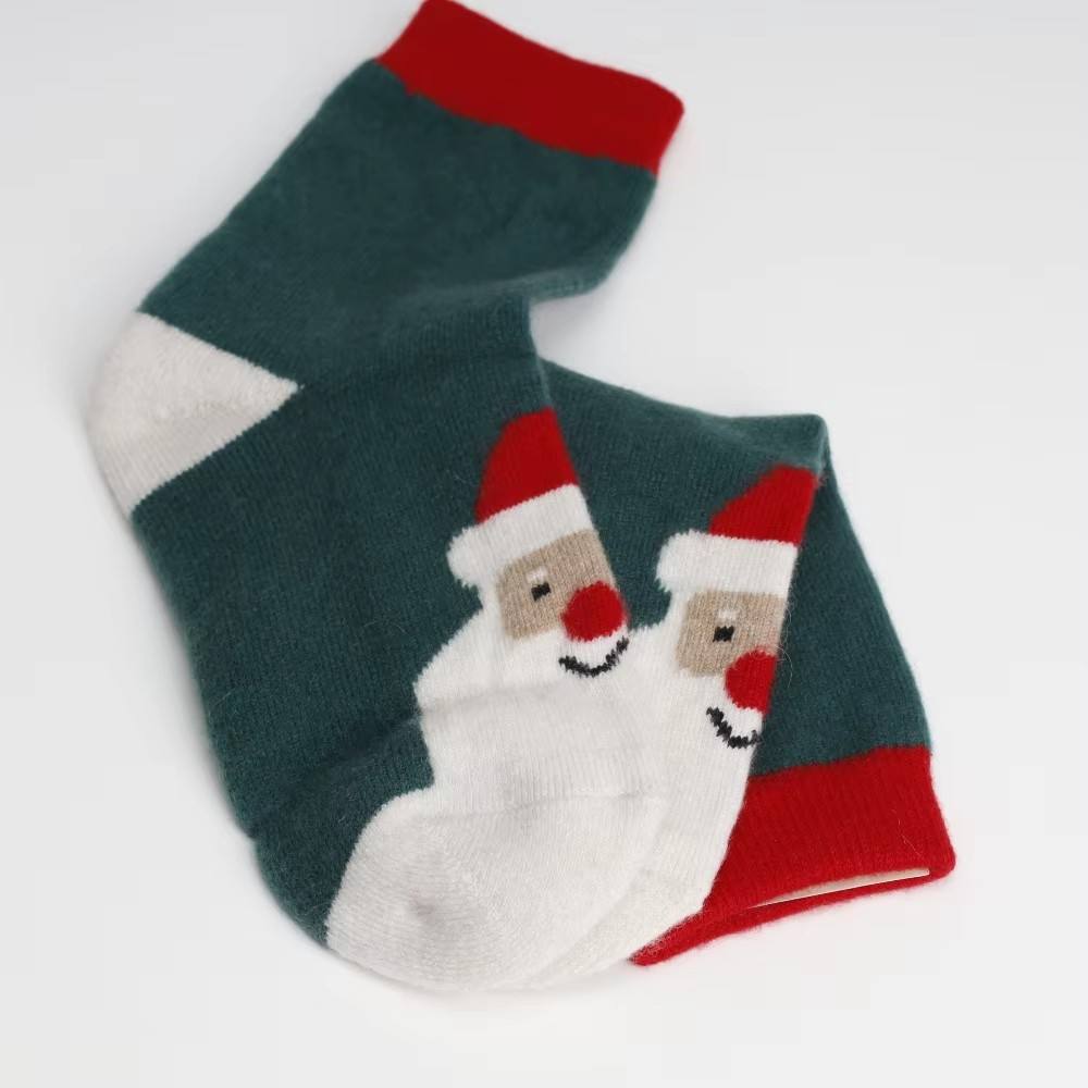 Green with Santa Claus Face at Arch and Red Trim