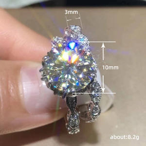 Anello in Oro Bianco Q238 con Diamante Taglio Ovale Colore D Naturale Gioiello di Fidanzamento per Donna - Product Image 5