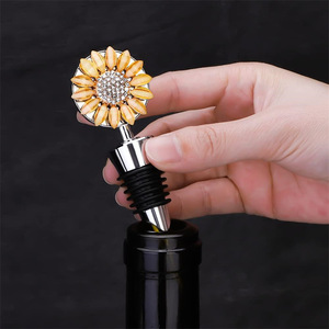 Creative zinc alloy <b>wine</b> stoppers, 6-thread bottle stoppers for sealing and preserving <b>wine</b>, factory direct sales and wholesale - Product Image 3