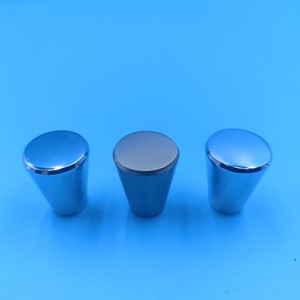 Perillas de Acero al Carbono Cromado para Gabinetes y Cajones de Armario 15x15 15x17 15x20 20 23x20 22x22 - Product Image 1