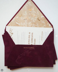 Buste per Inviti <span class=keywords><strong>di</strong></span> Nozze Personalizzate <span class=keywords><strong>di</strong></span> Lusso in Velluto Bordeaux con Lamina d'Oro e Sigillo in Cera - Product Image 4