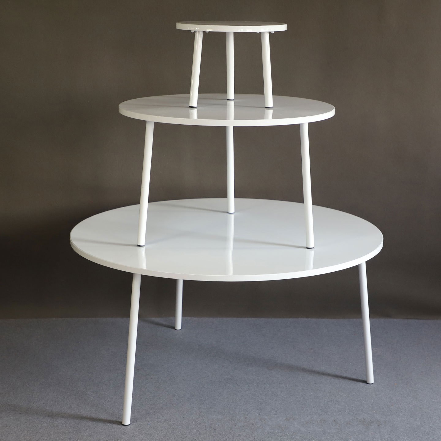 #1 Mesa de tres pisos