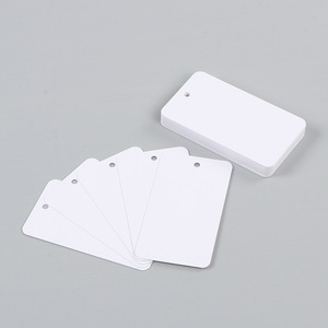 Etiquetas colgantes de papel estucado 6.5x10cm, tarjetas blancas para etiquetar ropa y ropa interior - Product Image 2