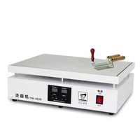 Machine électrique semi-automatique de film chaud de thé d'application de nourriture facile à utiliser petite machine de boîte-cadeau de cachetage en plastique