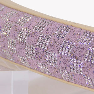 Housse de volant de <span class=keywords><strong>voiture</strong></span> universelle à carreaux avec strass, antidérapante, légère, protectrice <span class=keywords><strong>pour</strong></span> l'intérieur des voitures - Product Image 5